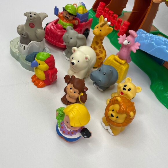 Fisher-Price Kids Toy Little People Zoo Animals Tree House Playset - Picture 13 of 15